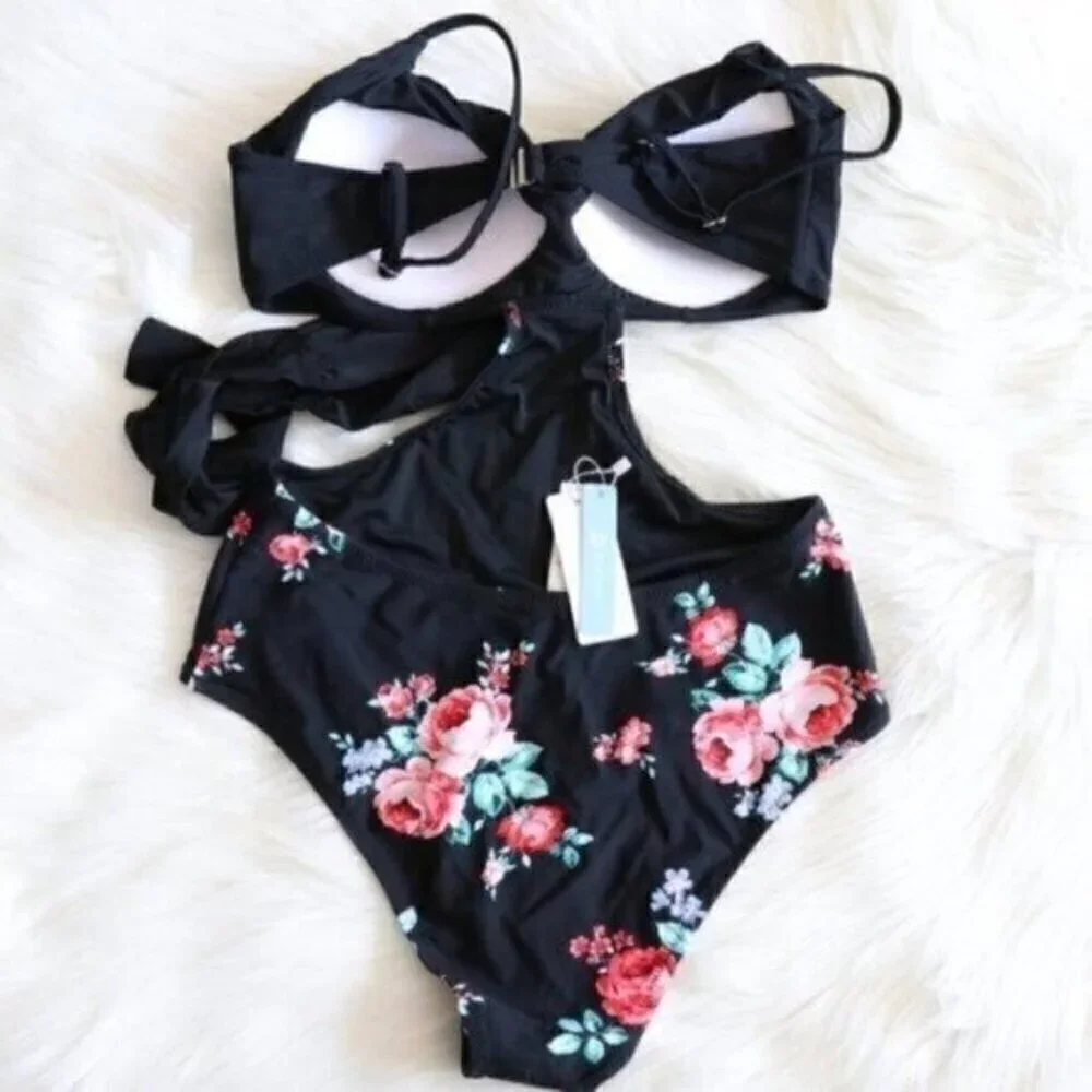 NWT Black Floral Printed One Piece Size Medium Wrap Cutout Bathing Suit - Picture 6 of 10